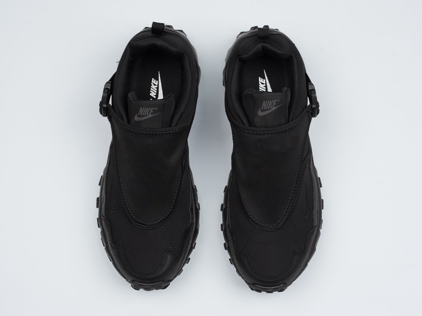 Кроссовки Nike ACG Phassad
