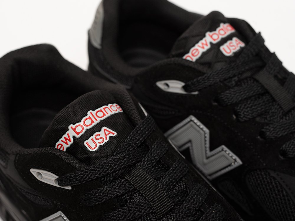 Кроссовки New Balance 990 v3