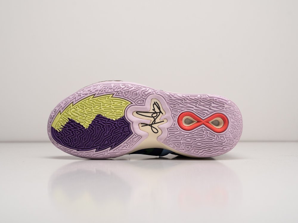 Кроссовки Nike Kyrie 8