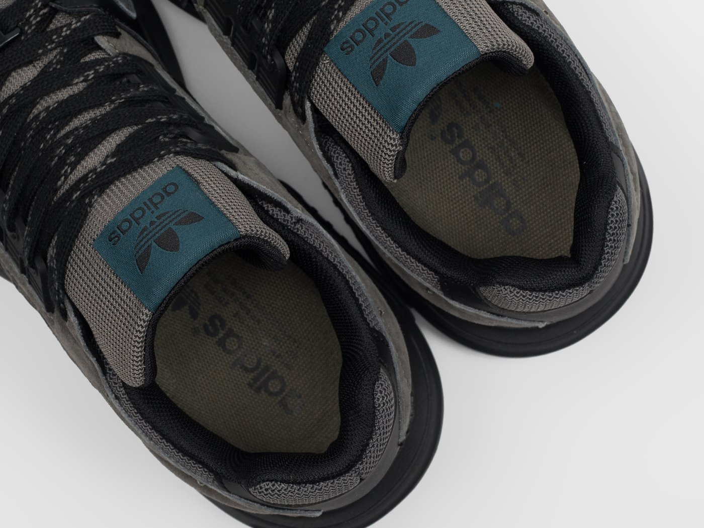Кроссовки Adidas ZX Torsion